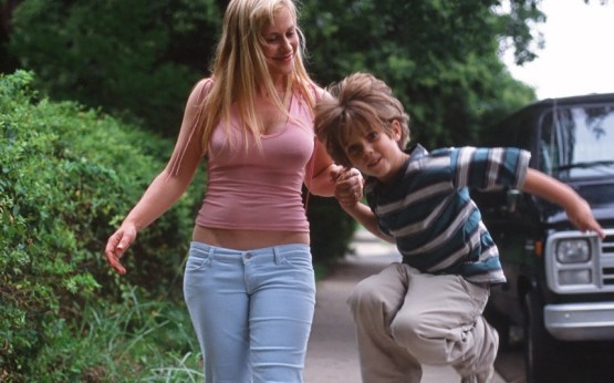Coltrane-and-Arquette-in-Boyhood