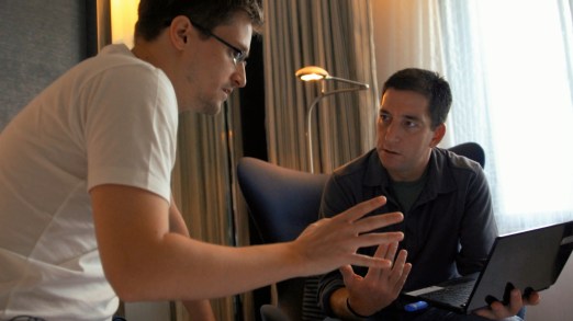 Edward-Snowden-and-Glenn-Greenwald-in-Hong-Kong-in-Laura-Poitrass-documentary-CITIZENFOUR.