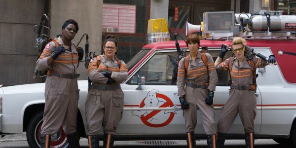 Ghostbusters-2016-Chris-Hemsworth-Kristen-Wiig-Melissa-McCarthy